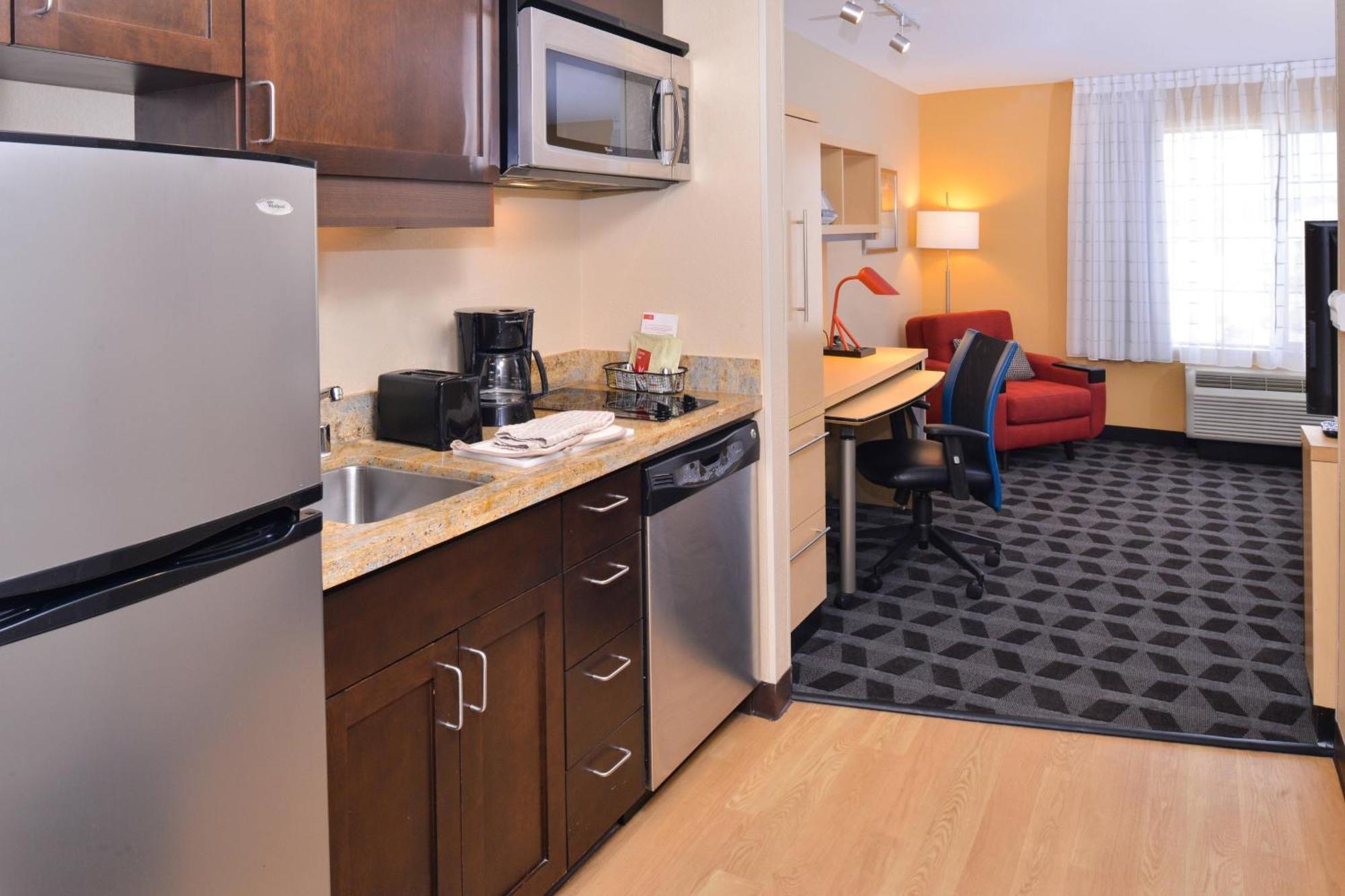 Towneplace Suites By Marriott Las Vegas Henderson Exterior photo